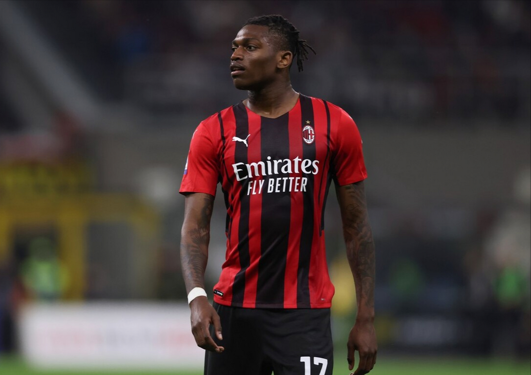 转会期体能课后,AC米兰刷新队史纪录备战欧联,引发热议,团队化学反应显著的简单介绍 转会期体能课后,AC米兰刷新队史纪录备战欧联,引发热议,团队化学反应显著的简单介绍